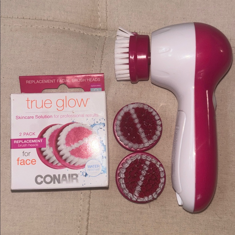 Conair True Glow Waterproof Spin Facial Cleansing Brush Scrubber, 6 pieces